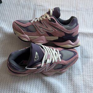 New Balance 9060 Low Top Sneakers